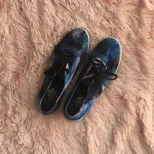 Galaxy Vans